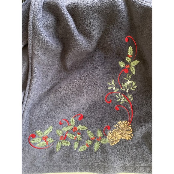 Vintage 80's Navy Blue Soft Fleece Cardigan with Holiday Holly & Pine Embroidery - Picture 4 of 6